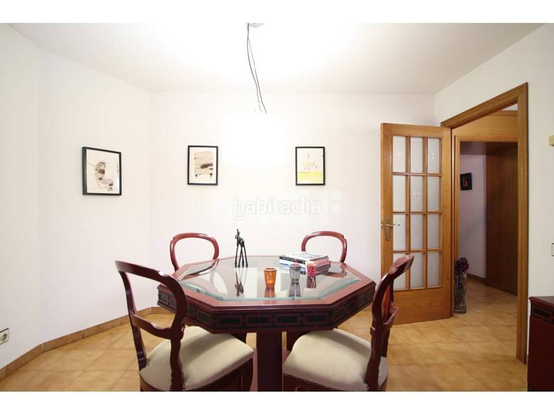 Foto 79efc003-1e5a-480d-be97-942c4b24954c. Pis a lluís vila abadal 3 a Centre Vic