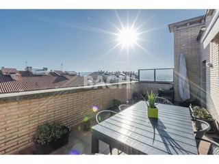 378.000 € — Dúplex en Ronda Francesc Camprodon 12