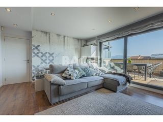 D�plex a Ronda francesc camprodon 12. Con terraza y vistas al montseny