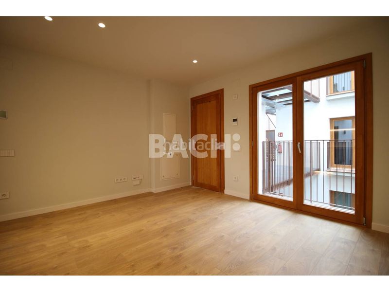 Foto fa09b67d-8d0f-4af9-8706-06ce8f311ac8. Flat in calle jaume 1er 127 in Nord Vic