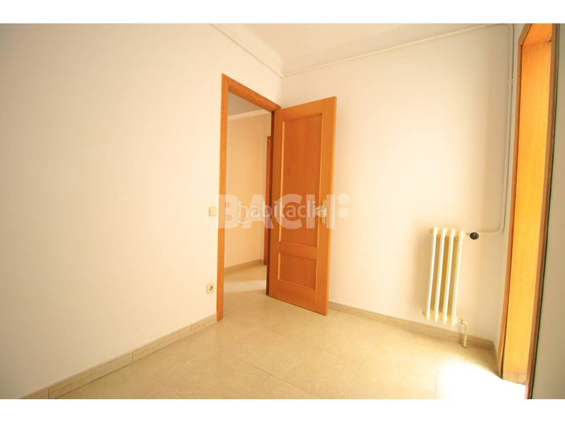 Foto 2ea34d65-cc91-4fcf-8e5d-5952f373f9a8. Pis amb calefacció a Nord Vic