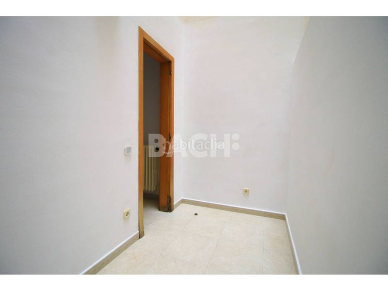 Foto d570be35-c0f3-4466-875b-d0125fc7ab0d. Pis amb calefacció a Nord Vic