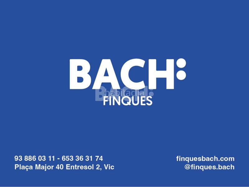 Foto 4227b8dd-3123-496a-af1a-7b88119c68c2. Àtic amb calefacció aparcament a Centre Vic