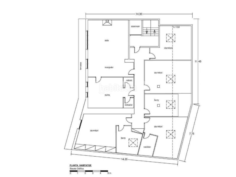 Foto 857fe91c-e02e-41f8-b88a-de97671376e4. Àtic amb calefacció aparcament a Centre Vic