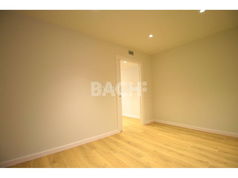 Foto 6719d011-cba9-4bd1-82b5-60d4ca95ba0d. Pis a calle nou 127 a Nord Vic