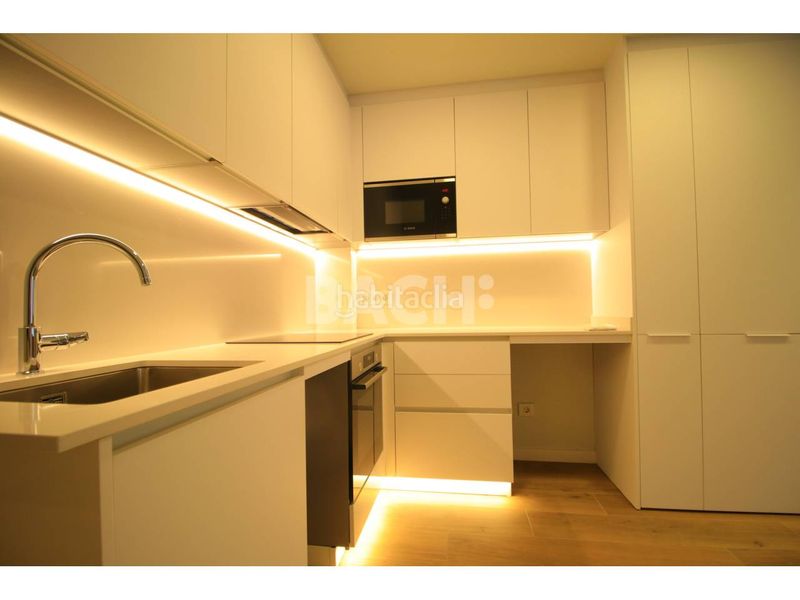 Foto 7d6a66d2-319a-4375-b006-dca0b9dcc626. Pis a calle nou 127 a Nord Vic