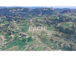 Casale in Santa Maria de Corcó. Masía catalana con 14 hectáreas y gran potencial rural