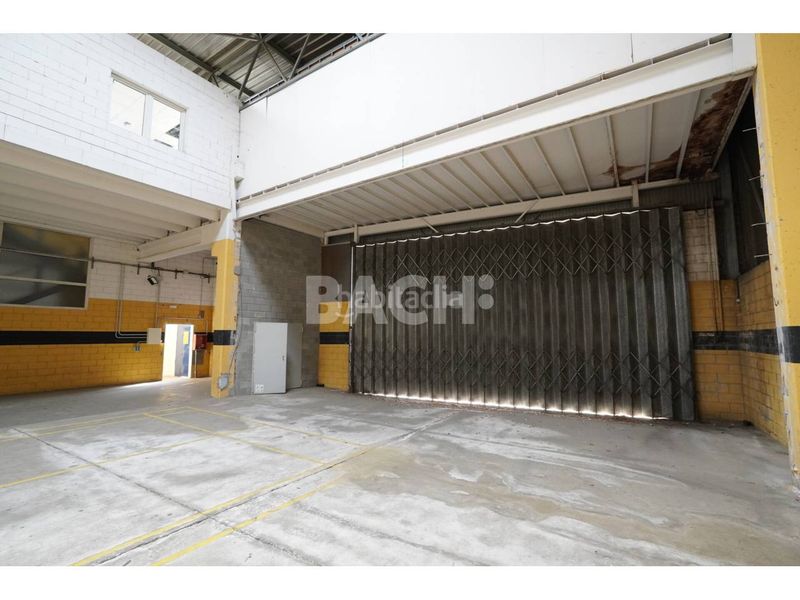 Foto 0f99b898-bb6d-418a-8459-7b57dbbbeafc. Miete fabrikhalle in El Sucre-El Nadal Vic