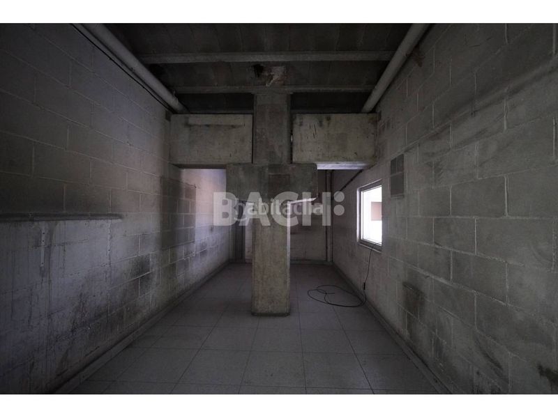 Foto e00d2626-f49d-4258-a4a8-bdd66e4926e3. Miete fabrikhalle in El Sucre-El Nadal Vic