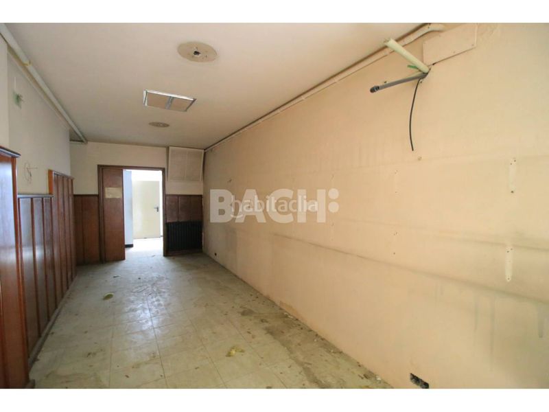 Foto 935a2dcf-8eb9-4740-8bb7-cd193fb88a79. Local comercial a Nord Vic