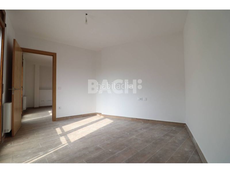Foto a4dd5224-7d8d-4958-9ad9-dd0bdeedca6d. Lloguer dúplex amb calefacció a Olost