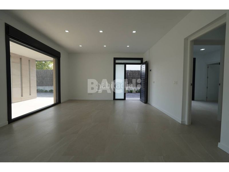 Foto 94bd32c8-c916-4036-8018-9ebb7a87a1dc. Casa amb aparcament a Gurb