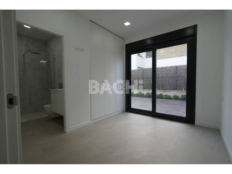 Foto 9f32b597-3c69-480f-b5b6-68c6c2b7ddf1. Casa amb aparcament a Gurb