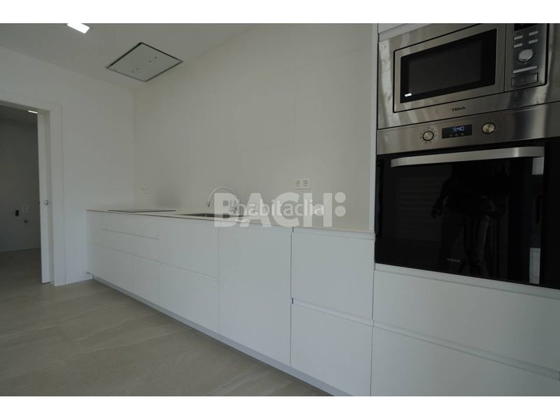 Foto e5adf748-f9fc-49e8-8d2b-6134cd85820c. Casa amb aparcament a Gurb