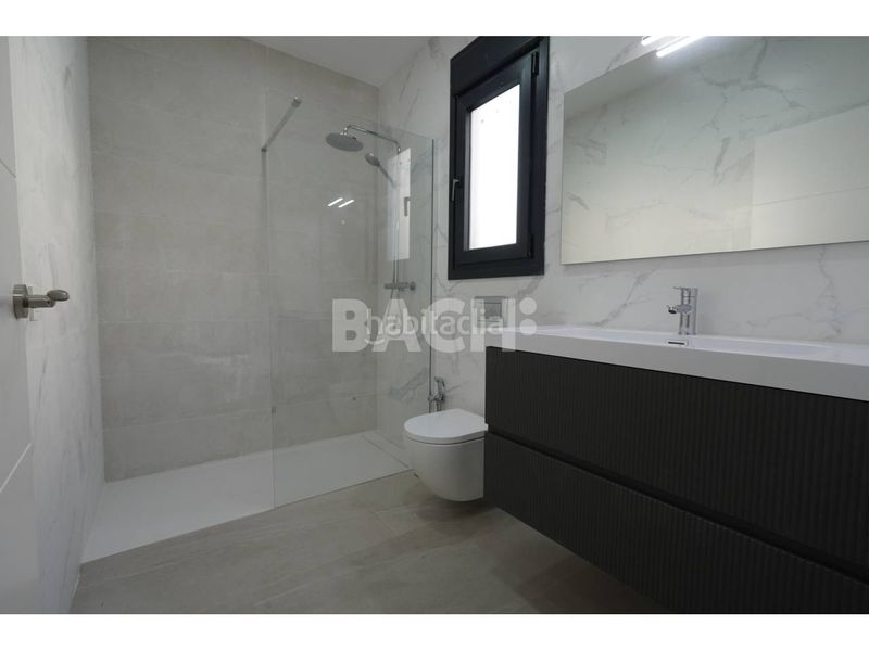 Foto e6395bba-43bd-49c1-be9b-bbf176fb1649. Casa amb aparcament a Gurb