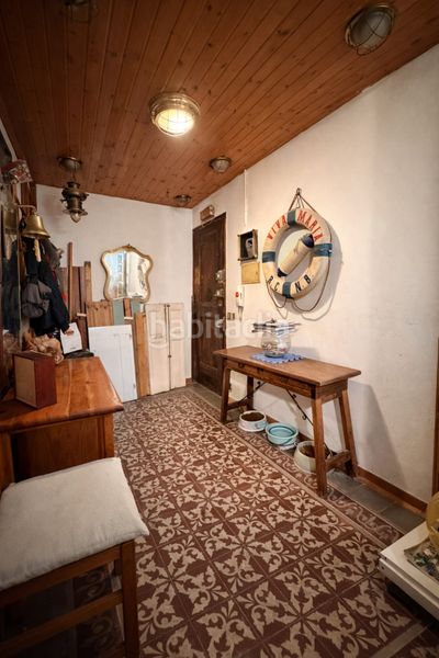 Foto f0cd8f56-375a-4d2e-a5f1-0019783718bf. Pis a Gòtic Barcelona