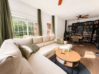Etagenwohnung  Carrer de calàbria