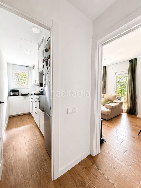 Foto eebedbd8-4b0d-4a28-af28-d916f586be8c. Piso en Sant Antoni Barcelona