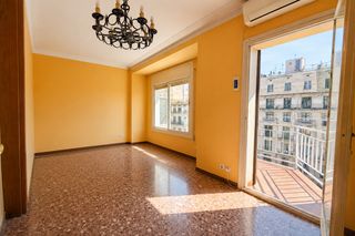 Piso  Avinguda de mistral