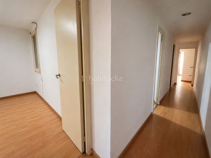 Foto fe85cf35-6da1-4ea6-873a-7b588d36ad16. Piso en Font de la Guatlla Barcelona