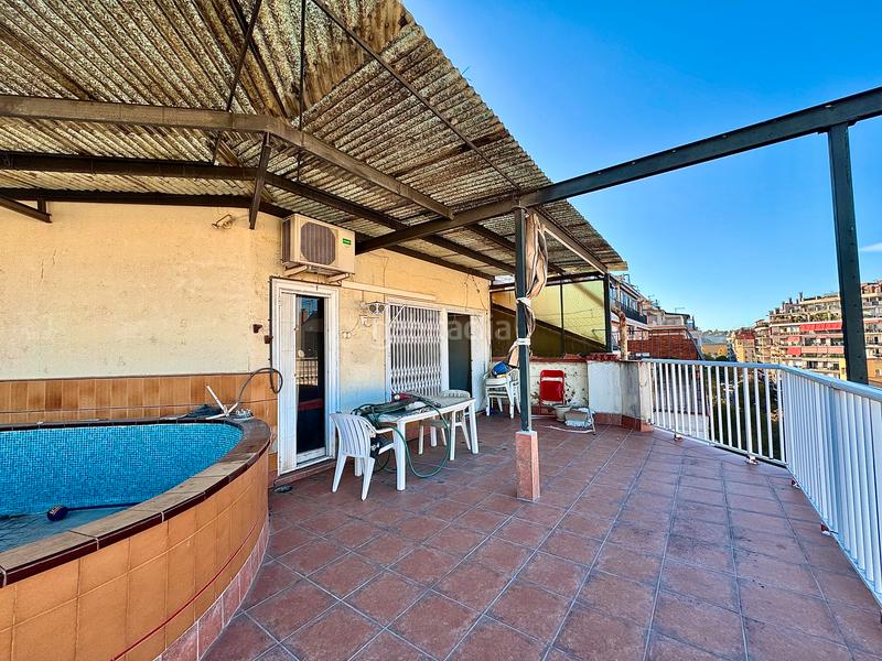 Foto ab3092ac-ab41-45ec-aeae-838daf083f1e. Attico con piscina in Sant Antoni Barcelona