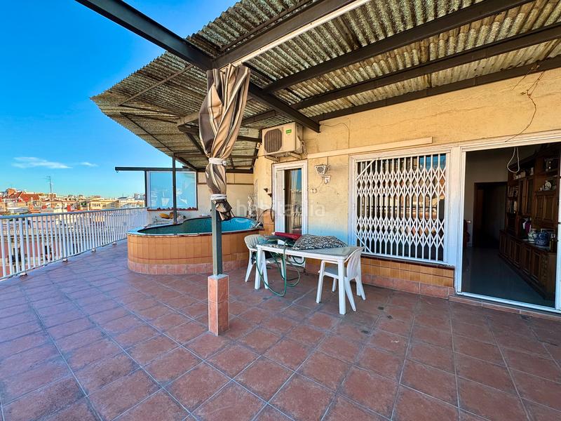 Foto fa34abb4-d498-4242-8403-31b93e25c66d. Attico con piscina in Sant Antoni Barcelona