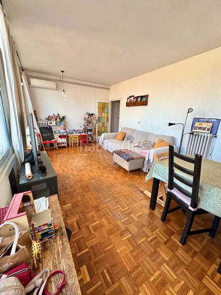 Foto 9437237f-6306-42e3-b89a-6fb47306ede6. Appartamento con riscaldamento parcheggio in Sant Antoni Barcelona