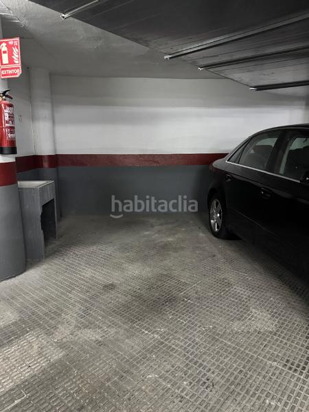 Foto 8972a0de-8570-4127-9ad7-fb62f79c851e. Parking voiture dans Sant Antoni Barcelona