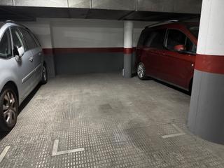 Aparcament cotxe  Avinguda del paral·lel