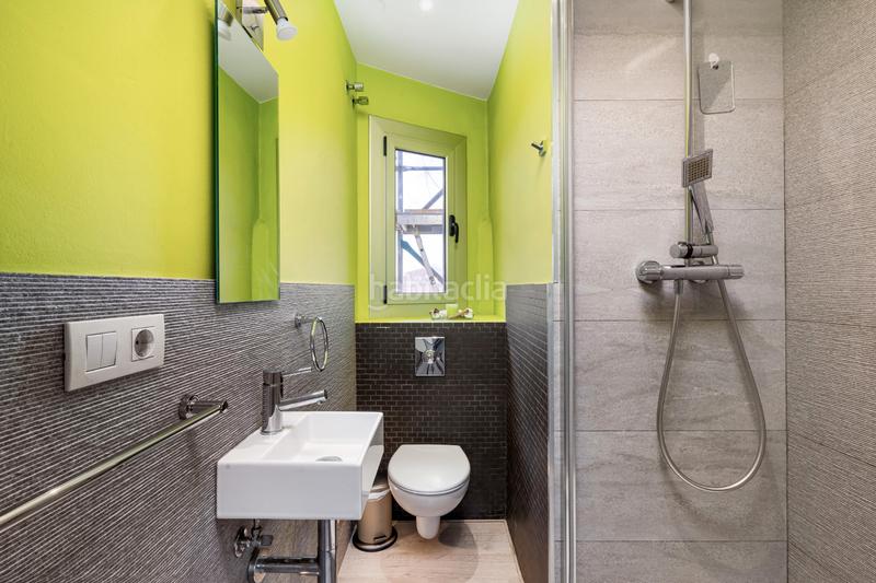 Foto 56e1e7c2-133e-4e4d-8718-f8e84d05e807. Ático atico con terraza en Hostafrancs Barcelona