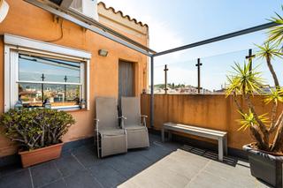 Attico  Plaça d'espanya. Atico con terraza