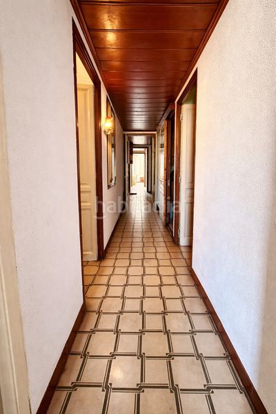 Foto 1e944c51-2ea2-415a-8f55-af2268c65b64. Piso en Sant Antoni Barcelona