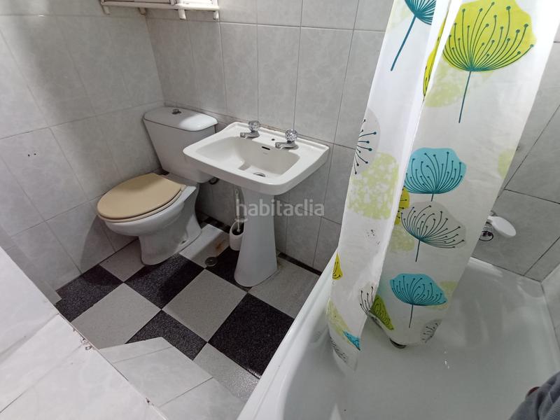 Foto b1d20324-44b9-4dc6-a623-f7b8ae392104. Piso en calle larga 8 piso en pleno Centro en Centro Chipiona