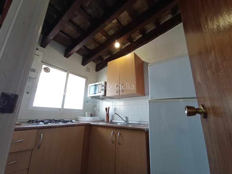 Foto e59b6f41-dc82-4cad-8a38-f3f3b607599f. Piso en calle larga 8 piso en pleno Centro en Centro Chipiona