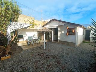 Casa  Calle la niña 17