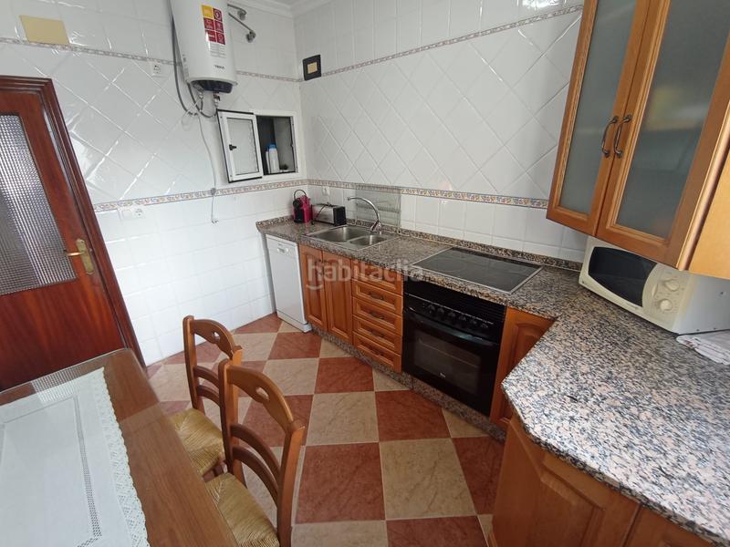 Foto a816301b-2f61-4e98-bc37-6592e61745a0. Piso en Puerto Deportivo Chipiona