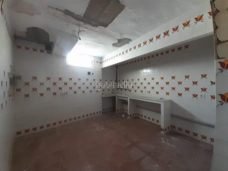 Foto 2eb6411a-2b74-437f-b066-ea776e0b5cfe. Locale commerciale in Playa de la Regla Chipiona