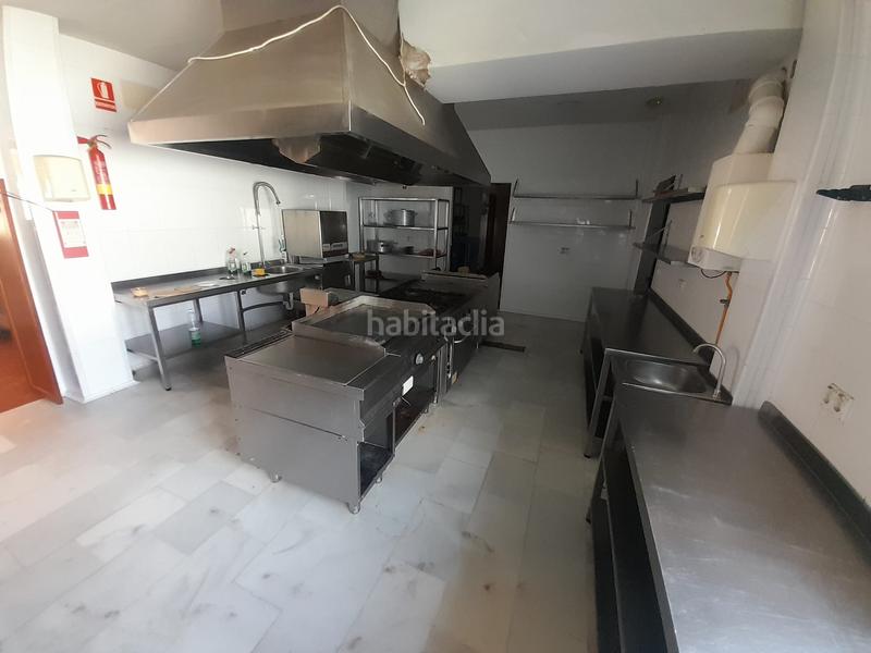 Foto df02d351-9d8f-4a5e-9596-604b4b1fd285. Locale commerciale in Puerto Deportivo Chipiona