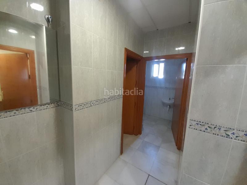 Foto e10ad80a-b972-4279-82dd-0ca06d659402. Locale commerciale in Puerto Deportivo Chipiona