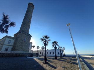 Business premise  Av/ del faro