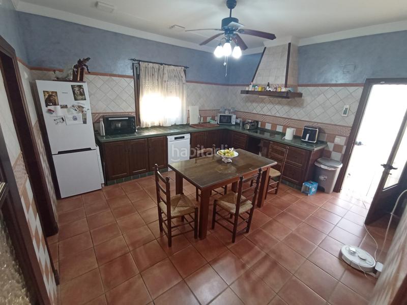 Foto db3a5536-cdba-4b50-9df8-a99b3be6cb83. Chalet in Puerto Deportivo Chipiona