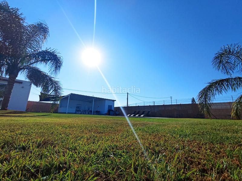 Foto 86073fd9-004d-46aa-b257-31ab23d80988. Rent country house in Avenida de Rota Chipiona