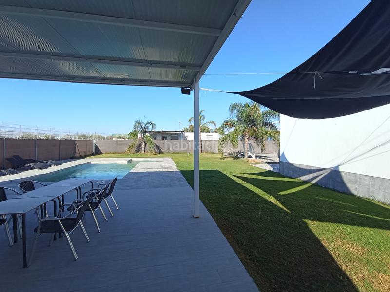 Foto fc7bf5e8-4d85-4c59-8c36-3630cf082c68. Rent country house in Avenida de Rota Chipiona