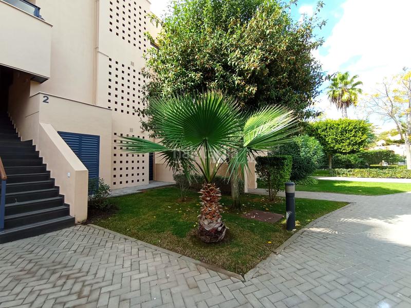 Foto f8780e10-29ae-44b6-8bcc-a32641dd45bc. Piso en Las Tres Piedras - Costa Ballena Chipiona