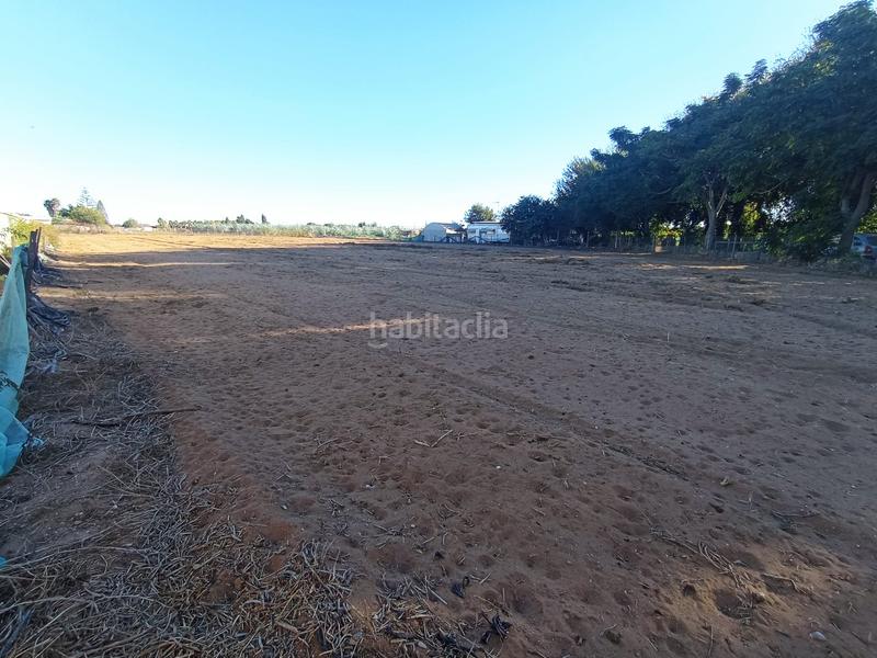 Foto 5913527a-34d5-4bed-9cd7-57a073f64814. Terreno residencial en Avenida de Rota Chipiona