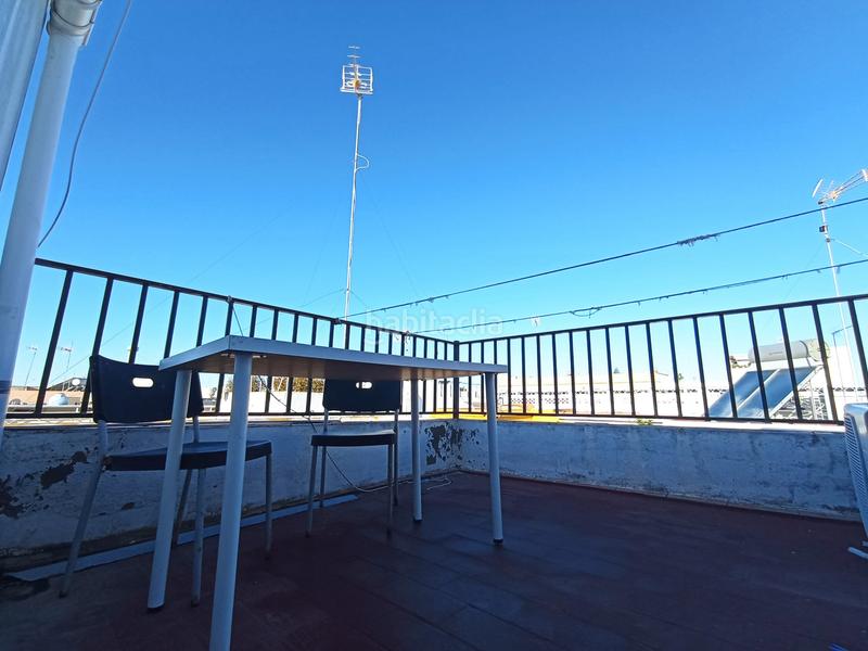 Foto 498518e1-56df-4ea4-b3b0-838d68d69a31. Chalet with heating in Centro Chipiona