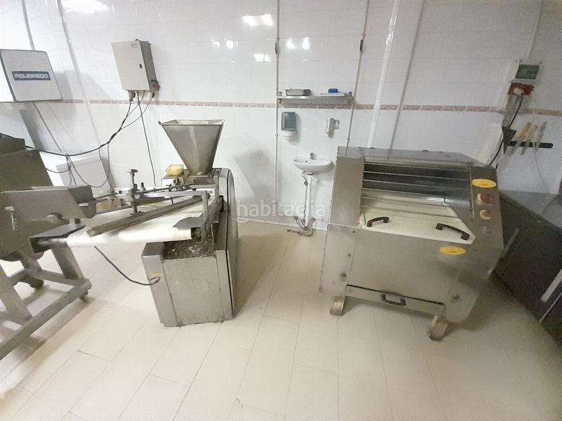 Foto b88c5017-9f8c-4a4f-9a76-3cc2993801bc. Local comercial en Chipiona norte Chipiona