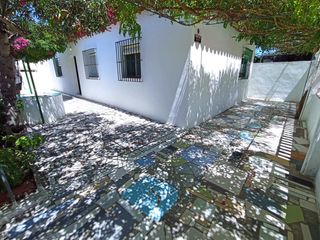 Chalet  C/ playa de las tres piedras