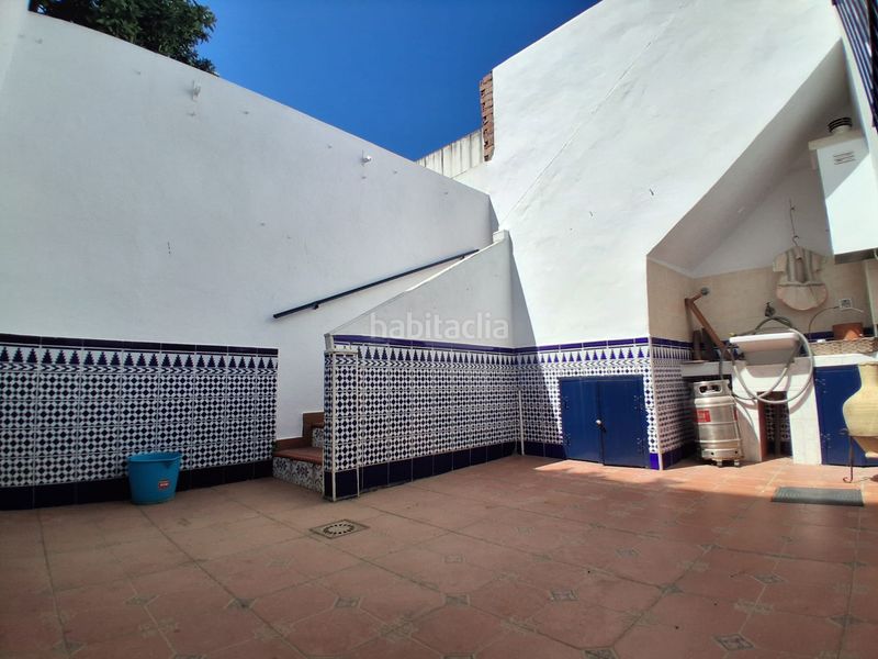 Foto a66614fa-0743-4aa1-bb7a-840fa2fc0da0. Chalet in av/ madrid 120 in Centro Chipiona