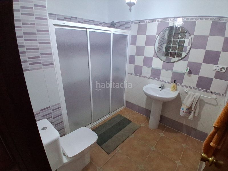 Foto f824fd89-a381-4654-ae66-471a8ad1a821. Chalet in av/ madrid 120 in Centro Chipiona
